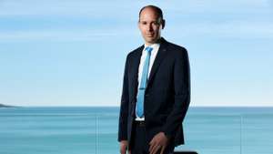 Nelson Marreiros restaurant manager no Ocean, no Vila Vita, em Porches
