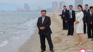 Kim Jong-un durante a inauguração do novo resort localizado em Wonsan, na zona costeira da Coreia do Norte
