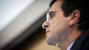 SNS Summit, a primeira cimeira organizada pela Direção Executiva do SNS, com a missão de criar sugestões para uma reforma nas urgências hospitalares. Intervenção do ex-ministro da Saúde, Adalberto Campos Fernandes. 23 de Março de 2023 Hospital de Santa Maria, Lisboa TOMÁS SILVA/OBSERVADOR