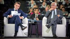 Encerramento da COFOE (Conferência sobre o Futuro da Europa/Conference on the Future of Europe) em Estrasburgo, no edifício do Parlamento Europeu: Para além dos vários cidadãos de toda a Europa que mais uma vez se juntaram, também António Costa, Primeiro Ministro de Portugal, marcou a sua presença no encerramento da COFOE, assim como Emmanuel Macron, Presidente de França; Ursula van der Leyen, Presidente da Comissão Europeia; Roberta Metsola, Presidente do Parlamento Europeu; e Guy Verhofstadt, membro do Parlamento Europeu, antigo primeiro-ministro da Bélgica e co-Presidente da COFOE. 9 de Maio de 2022 Estrasburgo, França TOMÁS SILVA/OBSERVADOR