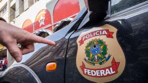 PT headquarters isolated by federal police in Sao Paulo