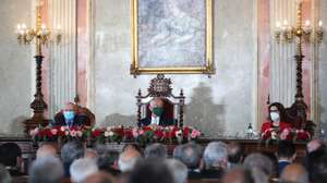 Cerimónia de abertura do ano judicial, no Salão Nobre do Supremo Tribunal de Justiça. A cerimónia conta com a presença do Presidente da República, Marcelo Rebelo de Sousa, do presidente da Assembleia da República, Augusto Santos Silva, da ministra da Justiça, Catarina Sarmento e Castro, da procuradora-geral da República, Lucília Gago, do Presidente do Supremo Tribunal de Justiça, Juiz Conselheiro Henrique Araújo e do bastonário da Ordem dos Advogados, Luís Menezes Leitão. Lisboa, 20 de Abril de 2022. FILIPE AMORIM/OBSERVADOR