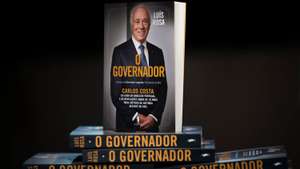 Lançamento do livro “O Governador”, do jornalista Luis Rosa, sobre Carlos Costa ex-líder do Banco de Portugal, na Fundação Calouste Gulbenkian. Contou com a presença de várias figuras, entre elas estavam Luis Marques Mendes, Ramalho Eanes, Cavaco Silva, Pedro Passos Coelho e Luis Montenegro. Lisboa, 15 de Novembro de 2022. FILIPE AMORIM/OBSERVADOR
