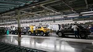 Volkswagen Autoeuropa Factory Reopens in Portugal