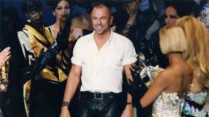 Défilé Haute Couture Printemps-Eté 1997