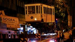 Retirada da carruagem do elevador da Glória 5-09-2025