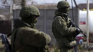 Soldados russos em Mariupol