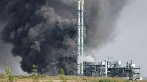 Cloud of smoke over Chempark Leverkusen