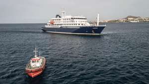 Barco cabo-verdiano segue na direção do MV Hondius para assistência