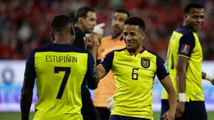 Chile v Ecuador - FIFA World Cup Qatar 2022 Qualifier