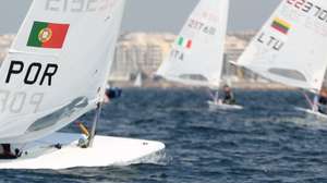 epa11165934 Portuguese Eduardo Marques (C) competes in the 2024 ILCA7 &amp; ILCA 6 Men’s European Championships &amp; Open European Trophy Olympic qualifier for Paris 2024, in the coast city of Alimos, Greece, 19 February 2024.  EPA/ALEXANDROS BELTES