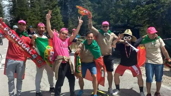 Foto Ligrinhas Team - Grupo de portugueses a apoiar João Almeida no Giro