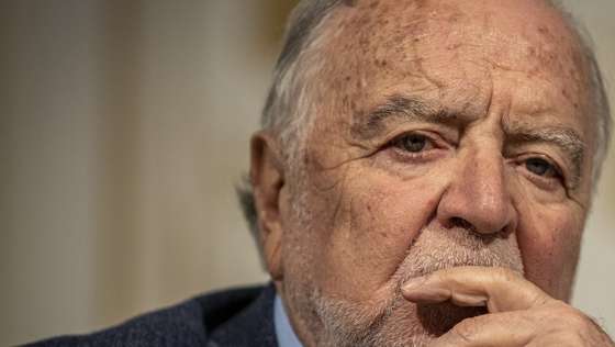 Manuel Alegre vai apresentar publicamente o seu mais recente livro, "Memórias minhas", no próximo dia 15, na Fundação Calouste Gulbenkian