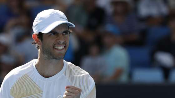 epa11086547 Nuno Borges of Portugal reacts against  Alejandro Davidovich Fokina of Spain during a Men's Singles match at the Australian Open tennis tournament in Melbourne, Australia, 18 January 2024  EPA/MAST IRHAM