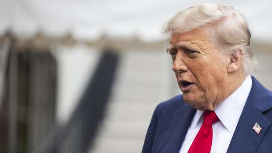 epa12178057 US President Donald Trump speaks to the media as he departs the White House for Alberta, Canada, where he will attend the G7 Summit, in Washington, DC, USA 15 June 2025. Trump answered questions about the on-going conflict between Israel and Iran.  EPA/JIM LO SCALZO / POOL