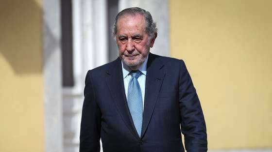 O antigo Presidente da República, António Ramalho Eanes, à chegada para participar na reunião do Conselho de Estado, sobre o tema com “Fundos Europeus em Portugal”, no Palácio da Cidadela, em Cascais, 29 de março de 2023. RODRIGO ANTUNES/LUSA