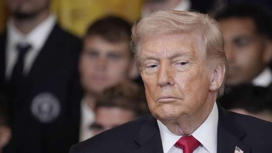 epa12797984 US President Donald Trump looks on during an event honoring 2025 MLS Cup champions Inter Miami CF in the East Room of the White House in Washington, DC, USA, 05 March 2026.  EPA/YURI GRIPAS / POOL