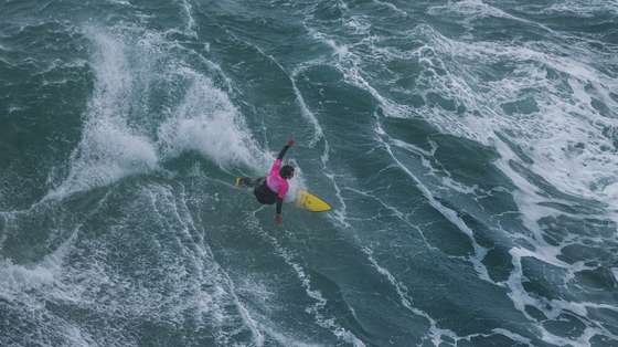 Portuguese surfer Nicolau von Rupp rides a wave during the giant wave stage of the Tudor Nazaré Surfing Challenge, that took place at Praia do Norte, in Nazare, Portugal, 18th February 2025. CARLOS BARROSO/LUSA