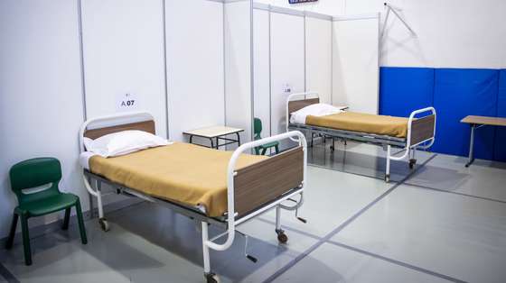 Hospital de campanha - estrutura hospitalar de contingência de Lisboa, no Estádio Universitário de Lisboa, hoje visitada pela ministra da Saúde, Marta temido, Lisboa, 20 de janeiro de 2021.  JOSÉ SENA GOULÃO/LUSA