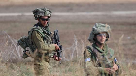 epa10927071 Israeli soldiers on patrol near the Gaza border, 19 October 2023. More than 3,500 Palestinians and 1,400 Israelis have been killed according to the Israel Defense Forces (IDF) and the Palestinian Health authority since Hamas militants launched an attack against Israel from the Gaza Strip on 07 October. Israel has warned all citizens of the Gaza Strip to move to the south ahead of an expected invasion.  EPA/ABIR SULTAN