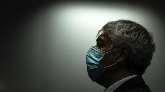 The defendant and former Prime Minister Jose Socrates during the reading of the instructional decision of the high-profile corruption case known as Operation Marques, at the Justice Campus in Lisbon, Portugal, 09 April 2021. Operation Marques has 28 defendants - 19 people and 9 companies - including former Prime Minister Jose Socrates, banker Ricardo Salgado, businessman and friend of Socrates Carlos Santos Silva, and senior executives of Portugal Telecom, and is related to crimes of active and passive corruption, money laundering, document forgery, and tax fraud.  MARIO CRUZ/POOL/LUSA