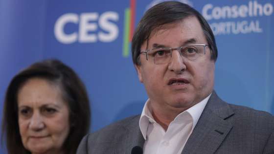 Sérgio Monte, da UGT, fala aos jornalistas após  a reunião do Conselho Económico e Social, 24 novembro  2017, em Lisboa.   MANUEL DE ALMEIDA/LUSA