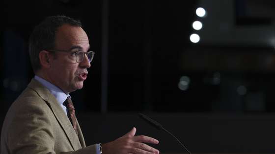 O ministro da Cultura, Pedro Adão e Silva, fala na cerimónia de anúncio da Capital Europeia da Cultura 2027, no Centro Cultural de Belém, em Lisboa, 07 de dezembro de 2022. TIAGO PETINGA/LUSA