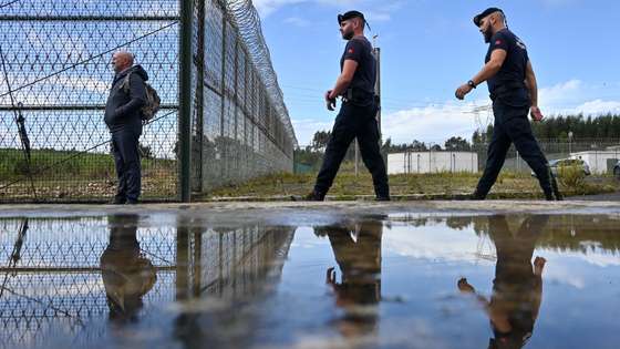 Guardas prisionais  em Vale de Judeus, Azambuja, 07 de outubro de 2024. CARLOS BARROSO/LUSA