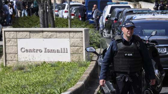 A policeman stands at the entrance of the Ismalelite Centre where this morning two people were killed after an assault with a melee weapon in Lisbon, Portugal, 28 March 2023. ANTONIO COTRIM/LUSA