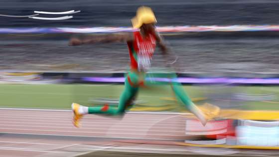 epa12384456 Pedro Pichardo of Portugal competes in the Men's Triple Jump qualification at the World Athletics Championships 2025 in Tokyo, Japan, 17 September 2025.  EPA/KIYOSHI OTA