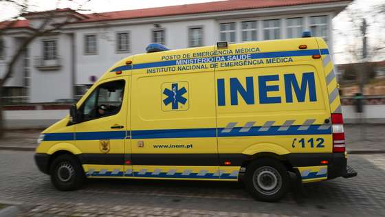 Ambulância do INEM