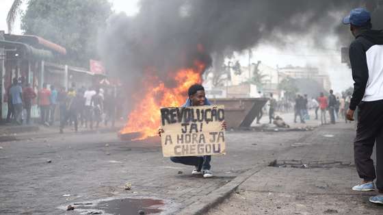 Manifestação de apoio a Venâncio Mondlane, a 7 de novembro de 2024, em Maputo, Moçambique