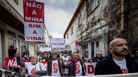 Manifestação contra minas de lítio em Montalegre