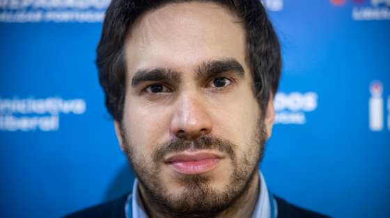 VI Convenção da Iniciativa Liberal - IL. O partido reúne em convenção no Centro de Congressos de Lisboa. Militantes do partido respondem à pergunta "Iniciativa Liberal, partido que se enquadra à esquerda ou à direita?" - Gonçalo Pinto, 28 anos. Lisboa, 11 de dezembro de 2021. TOMÁS SILVA/OBSERVADOR