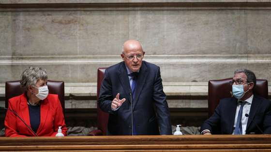 Primeiro dia dos deputados da XV Legislatura na Assembleia da República. Leitura do Relatório da Comissão Eventual de Verificação de Poderes dos Deputados Eleitos e Eleição do presidente da Assembleia da República. Augusto Santos Silva, Presidente da Assembleia da República Lisboa, 29 de Março de 2022. FILIPE AMORIM/OBSERVADOR