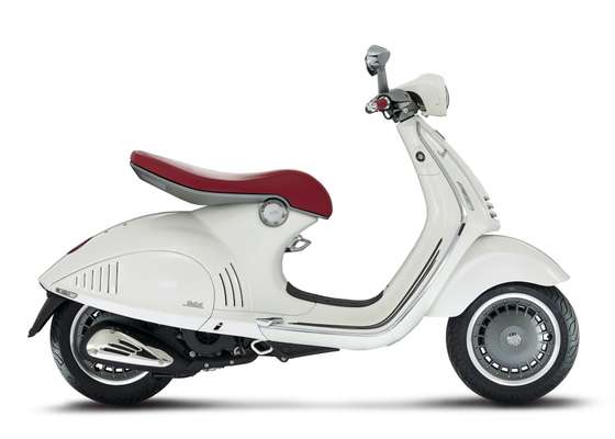 03 Vespa 946