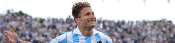 during the Serie B match between Pescara Calcio and Vicenza Calcio at Adriatico Stadium on May 1, 2012 in Pescara, Italy.