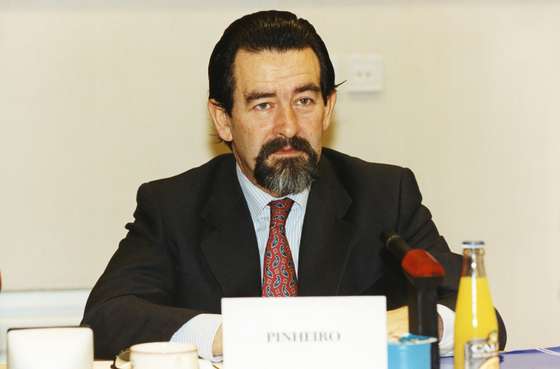 Joao de Deus PINHEIRO