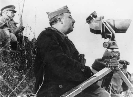 Francisco Franco (1892 - 1975) Spanish general and dictator who governed Spain from 1939 to 1975, watching his troops towards the end of the Spanish Civil War.   (Photo by Keystone/Getty Images)