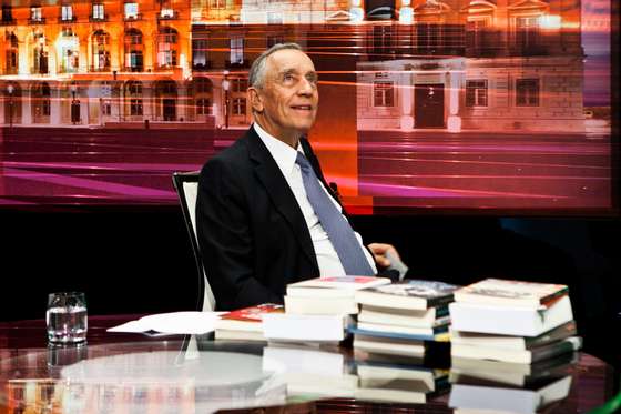 Bastidores do Jornal das 8 com Marcelo Rebelo de Sousa