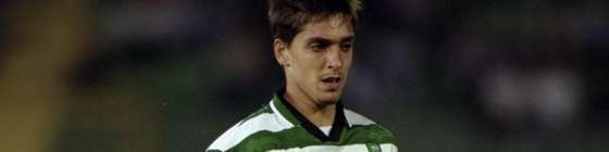 14 Aug 1999:  Beto of Sporting Lisbon on the ball against Atletico Madrid during the pre-season Reebok Trophy match at the Estadio Jose Alvalade in Lisbon, Portugal.   Pic: Nuno Correia  Mandatory Credit: Allsport UK /Allsport