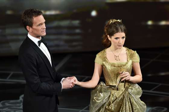 HOLLYWOOD, CA - FEBRUARY 22:  Host Neil Patrick Harris and Anna Kendrick perform onstage during the 87th Annual Academy Awards at Dolby Theatre on February 22, 2015 in Hollywood, California.  (Photo by Kevin Winter/Getty Images)