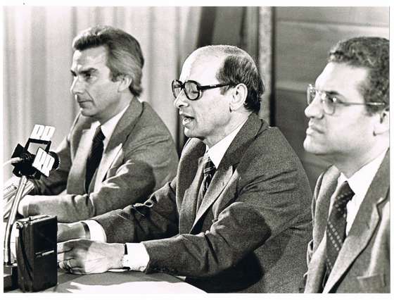 008-1980_1_-001-00018