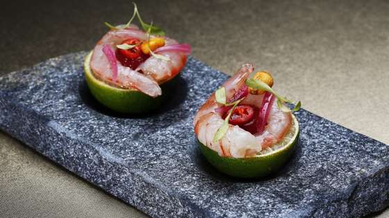 jose-avillez-gambas-do-algarve-paulo-barata_770x433_acf_cropped