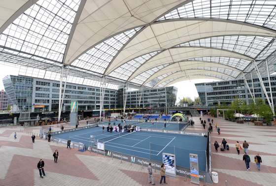 TENNIS-GER-BMW-OPEN-SHOW-MATCH
