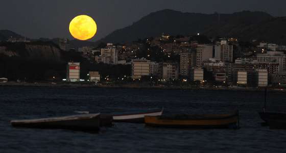 BRAZIL-BLUE-MOON-FEATURE