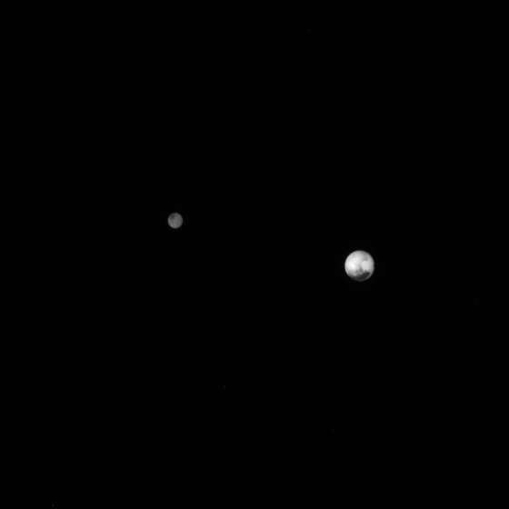 pluto-charon1