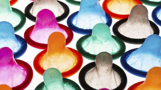 condom, lifestyle, health, rubber, youth culture, circle, sex, love, hiv, Venereal disease, medicine, penis, latex, disease, condom, lounging bag, aids, sexuality, latex, semen, protection, sexual enlightenment, pregnancy prevention, contraception, prevention, safe sex, security, symbol, contraceptives, condoms, colorful, colored, group, 