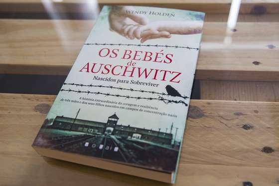 livro wendy holden, os bebes de auschwitz, 