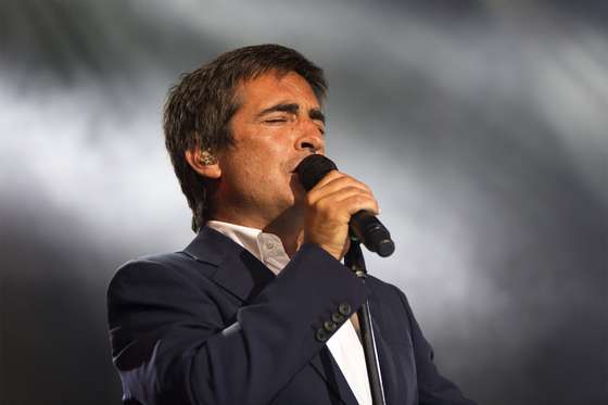 sol da caparica, festival, 2015, carl&Atilde;&pound;o, caman&Atilde;&copy;, xutos e pontap&Atilde;&copy;s, tiago bettencourt, oquestrada, regula, resistencia, batida, richie campbell, jorge palma, 